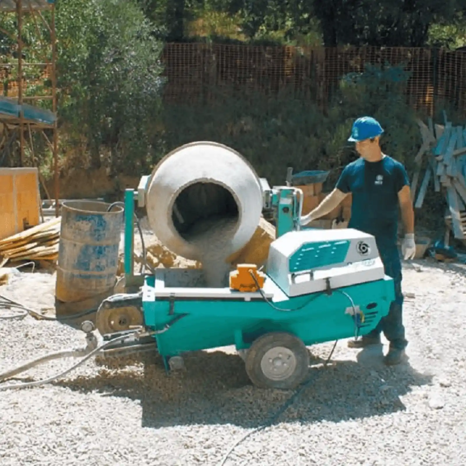 Corex Construct realizează o paletă completă de lucrări în domeniul construcțiilor, acoperind integral toate etapele unui proiect.